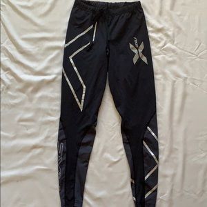 2XU leggings